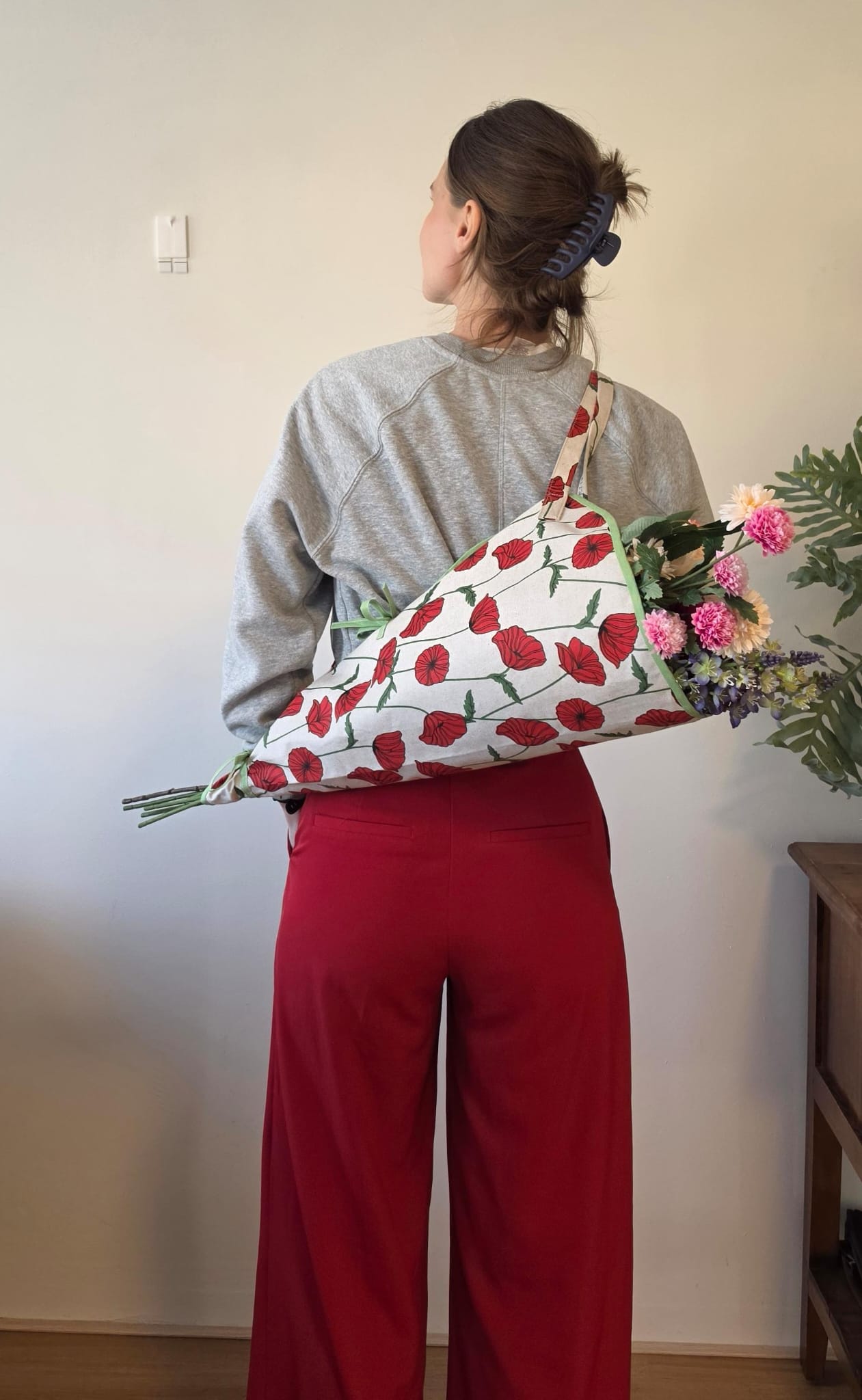 Kari Bag - Bloementas | Klaprozen op Tafelzeil